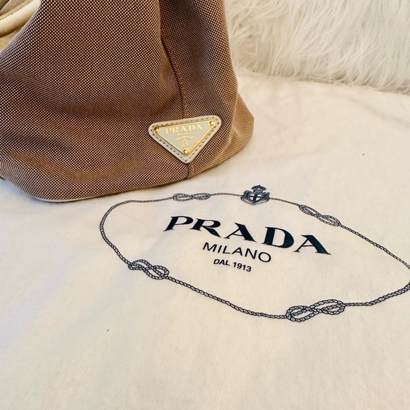 Authentic multi style Prada shoulder/hand bag Milano with great condition. - Picture 2 of 9